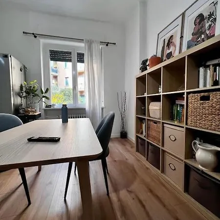 Apartment In-experience City